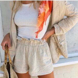 ❤️Stylish Cream Women's Shorts❤️